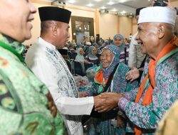 Gubsu Sambut  Kepulangan Jemaah Haji Kloter 1 asal Sumut