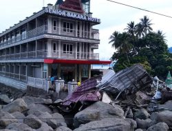 Banjir Bandang Dahsyat di  Baktiraja Humbahas, 12 Warga Hilang