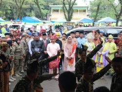 Pj Gubsu Berikan Hadiah Umrah Gratis Untuk Masyarakat Langkat