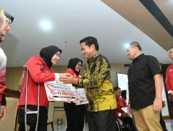 Pj Gubsu Beri Bonus Rp3,1 Miliar untuk Atlet Penyandang Disabilitas