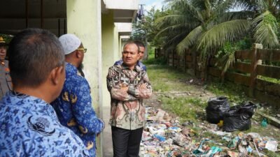 Wali Kota Tanjung Balai Mahyaruddin Salim pantau kegiatan Gotong royong di Rusunawa*