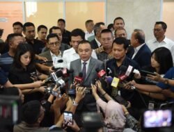 Pimpinan DPR Dukung Putusan MK, Pemerintah dan Perusahaan Tak Lagi Bisa Gunakan UU ITE
