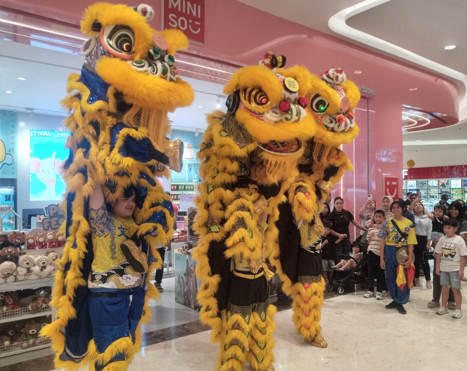 Atraksi  Barongsai Hibur