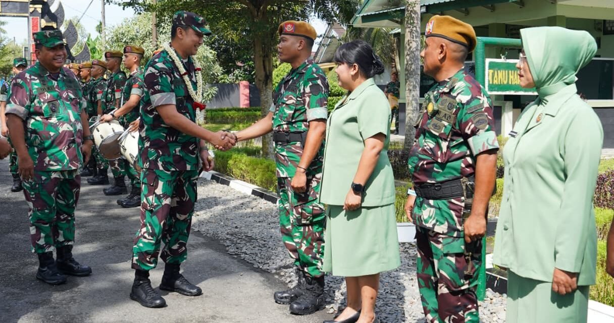 Pangdam I/BB Beserta Ketua Persit KCK Daerah I/BB Kunjungi Markas Yon Arhanud 11/ WBY. ( Pendam I/BB ) Roy Tanjung.