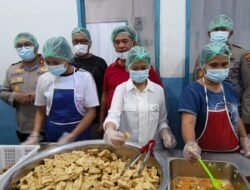 Pastikan Kebersihan dan Kwalitas Makanan Bergizi, Kapolres Sibolga Sidak SPPG Yayasan Kemala Bhayangkari Sibolga