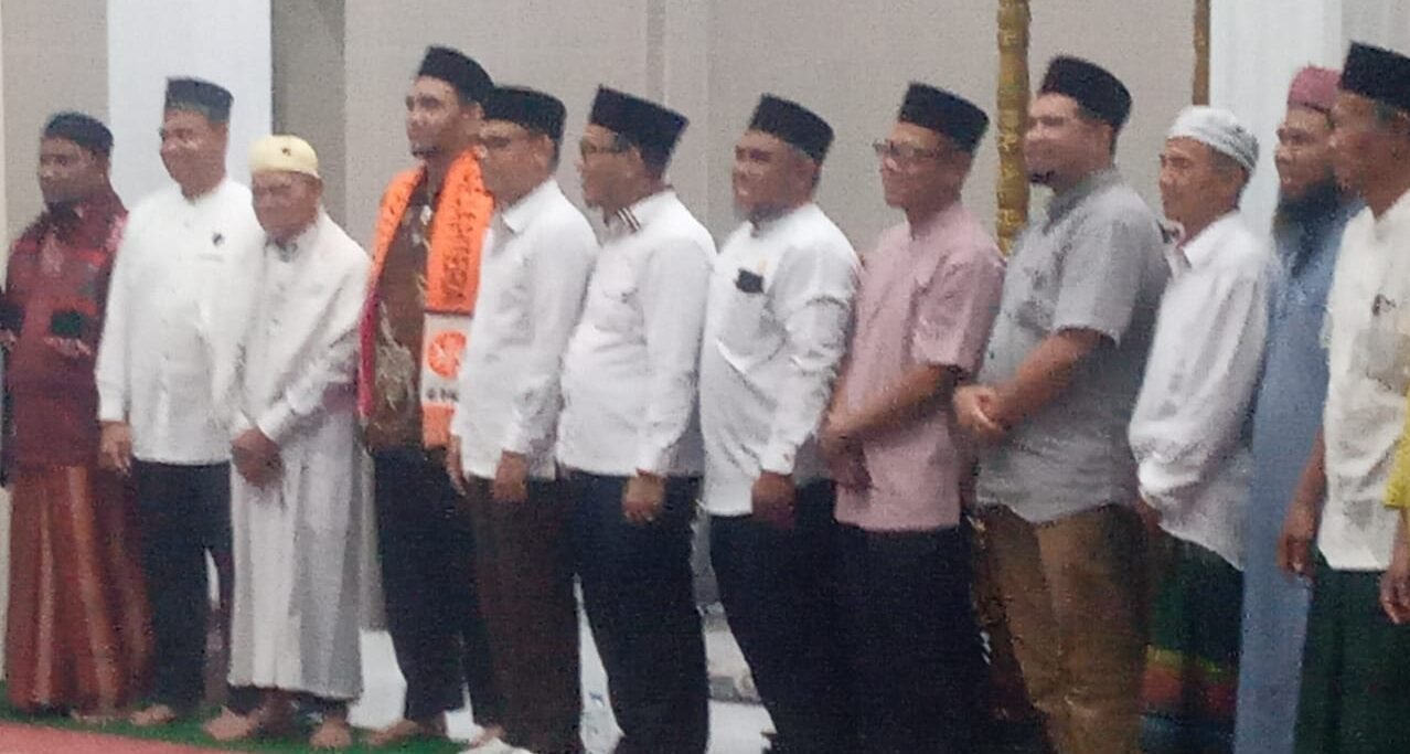 Di agenda reses. Anggota DPRD Kota Medan dari Fraksi PKS Datuk Iskandar Muda, AMd bertemu konstituen guna menyerap aspirasi. 