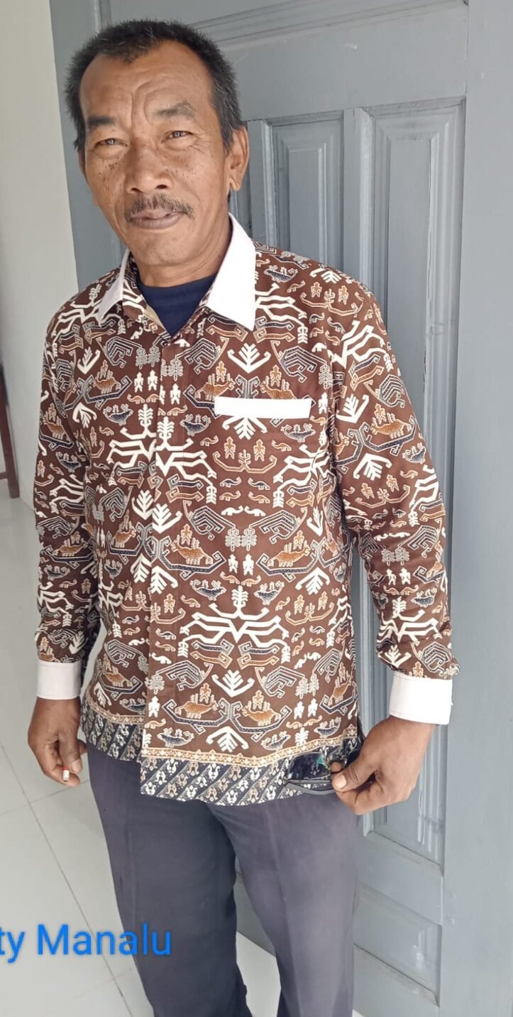 Liberty Manalu Ketua Komite Sekolah.