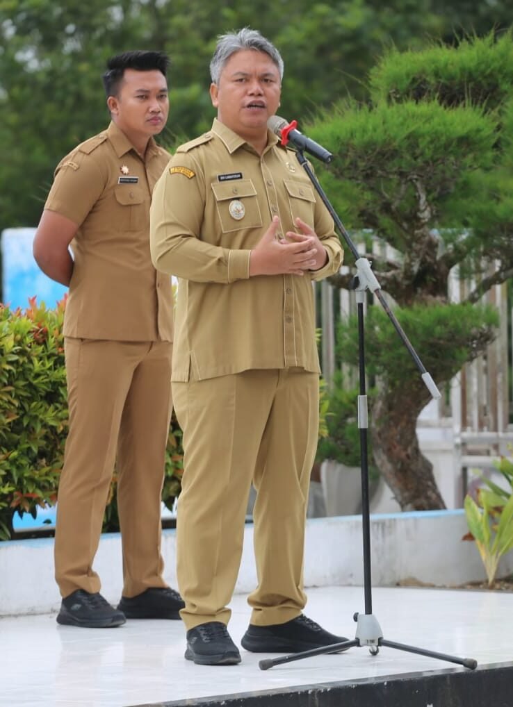 Wabup Taput berulangkali menekankan dalam setiap apel pagi pentingnya disiplin ASN untuk pelayanan optimal.