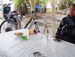 Bupati Sergai Sarapan dan Sapa Warga di Warung 