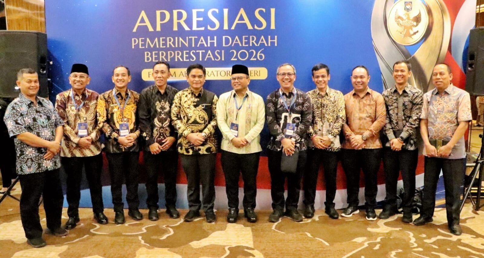 Bupati Simalungun (no.2 dari kiri) saat hadiri Forum Akselerator Negeri Kemendagri.