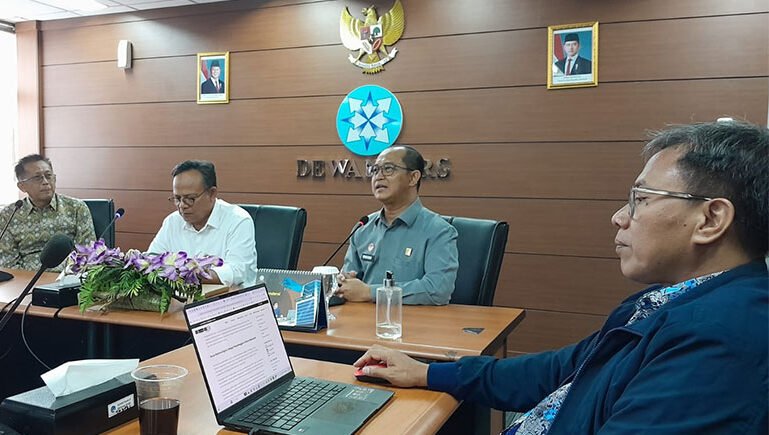 Diskusi bertajuk “Membaca Kasus Magdalene.id dari Kacamata Pers” di Gedung Dewan Pers, Jakarta Pusat, Senin (13/4/2026).