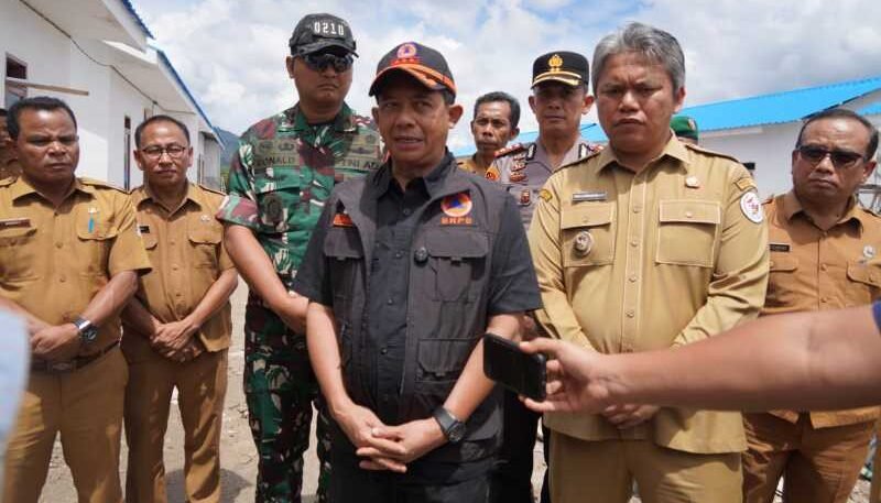 Kepala BNPB Suharyanto kunker ke Taput meninjau progres pembangunan Huntap,didampingi Wabup Deni Lumbantoruan.