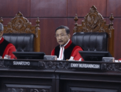 MK Tolak Gugatan Larangan Keluarga Presiden Maju Pilpres