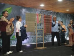 Pemkab Taput Apresiasi 6 Tahun Jabu Bonang Berkarya, Konsisten Lestarikan Kerajinan Ulos