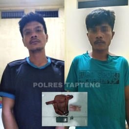 Dua pelaku Curas berinisial MYS (23) dan RDMH (30) saat diperiksa di Mapolres Tapteng.