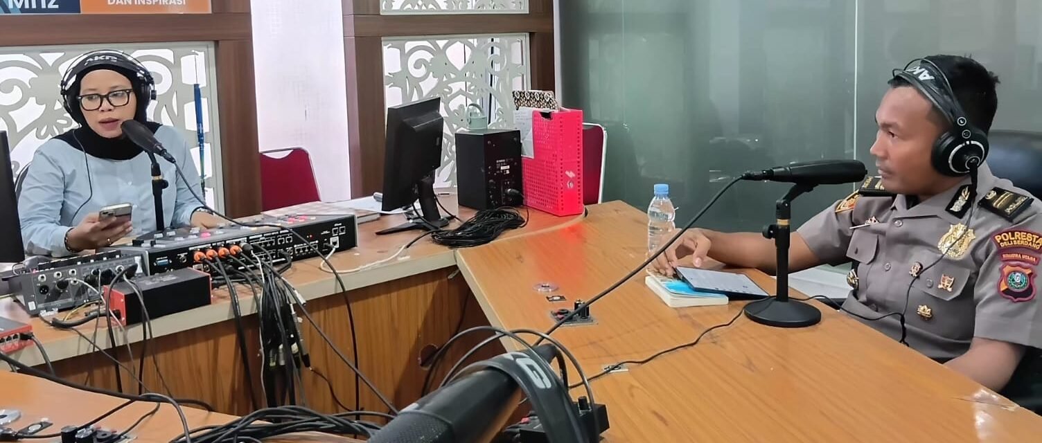 Kapolsek Biru Biru dialog interaktif di radio