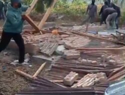 Ratusan Security PT. BSP Hancurkan Posko HKTI di Jalan Tusam Kisaran