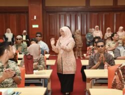 Kemnaker Bekali Penyandang Disabilitas Keterampilan Membuat Jus Sehat