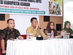 Wabup Asahan Rianto sampaikan sambutan dan arahannya kepada peserta sosialisasi.